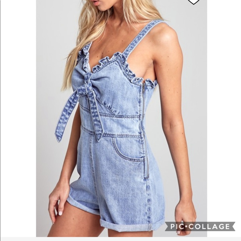 BLUE BLUSH Ruffle Trim Denim Romper, Sz Small EUC - Picture 2 of 5